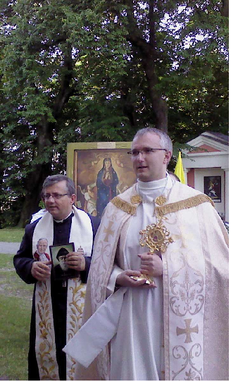 Cvilín- zázračný obraz, relikvie sv. Jana Pavla II., obraz sv. Charbela